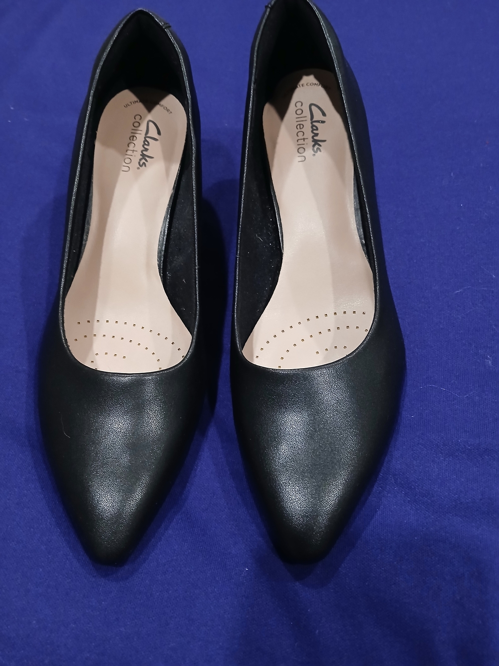Clarks Black Pointed Toe Women's Flats